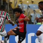 Eduard Bello y su Antofagasta debutaron en la Sudamericana