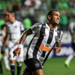 (+ VIDEO) Rómulo Otero volvió marcar con Atlético Mineiro