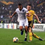Víctor García volvió a ser titular en Europa League