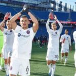 Navarro tuvo minutos con Chicago Fire