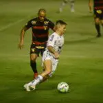 Soteldo y su Santos recuperan puntos en el Brasileirao
